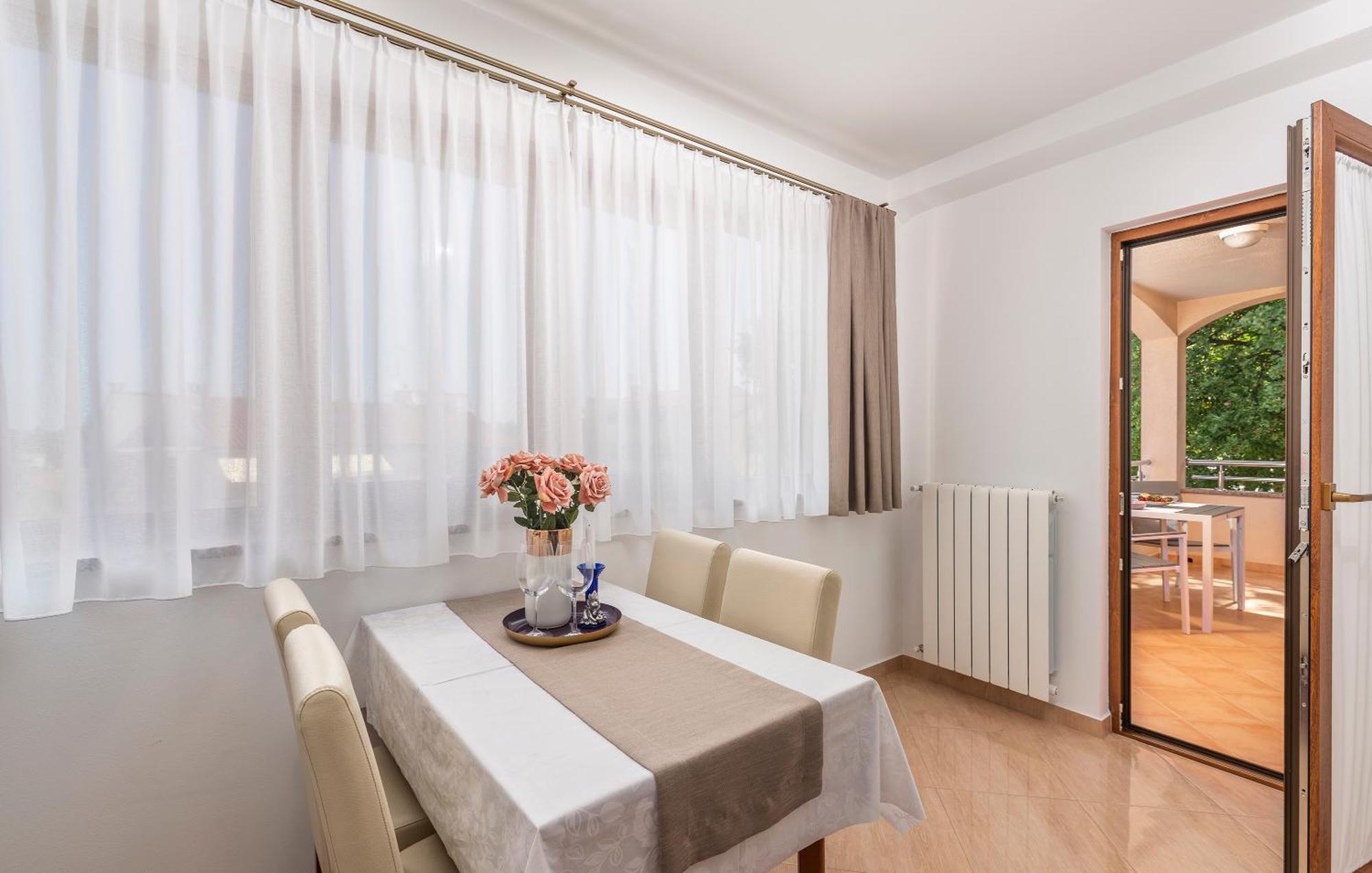 Apartments Villa Ana Poreč Zewnętrze zdjęcie