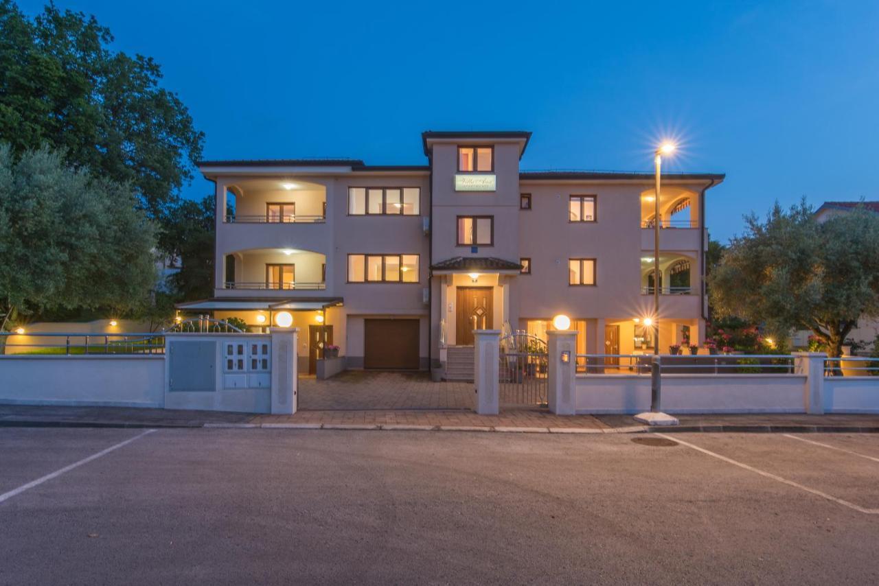 Apartments Villa Ana Poreč Zewnętrze zdjęcie