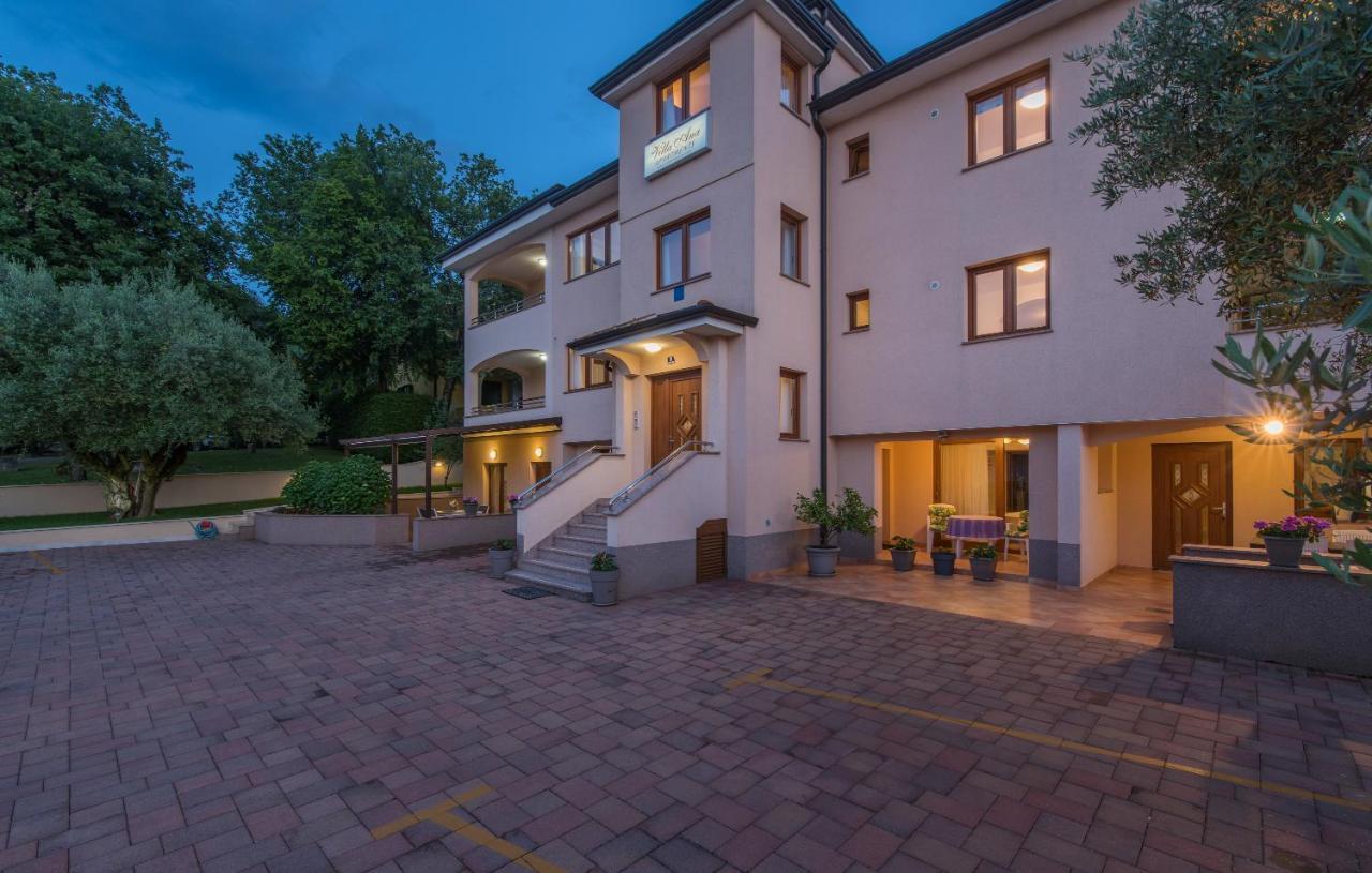 Apartments Villa Ana Poreč Zewnętrze zdjęcie