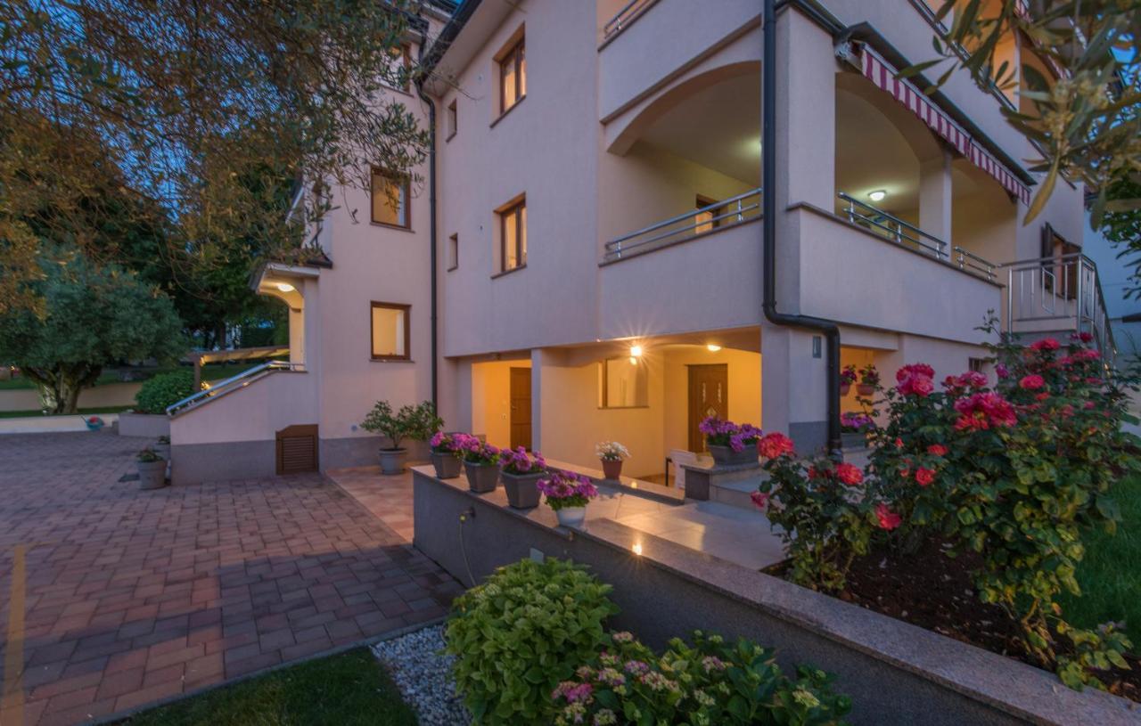 Apartments Villa Ana Poreč Zewnętrze zdjęcie