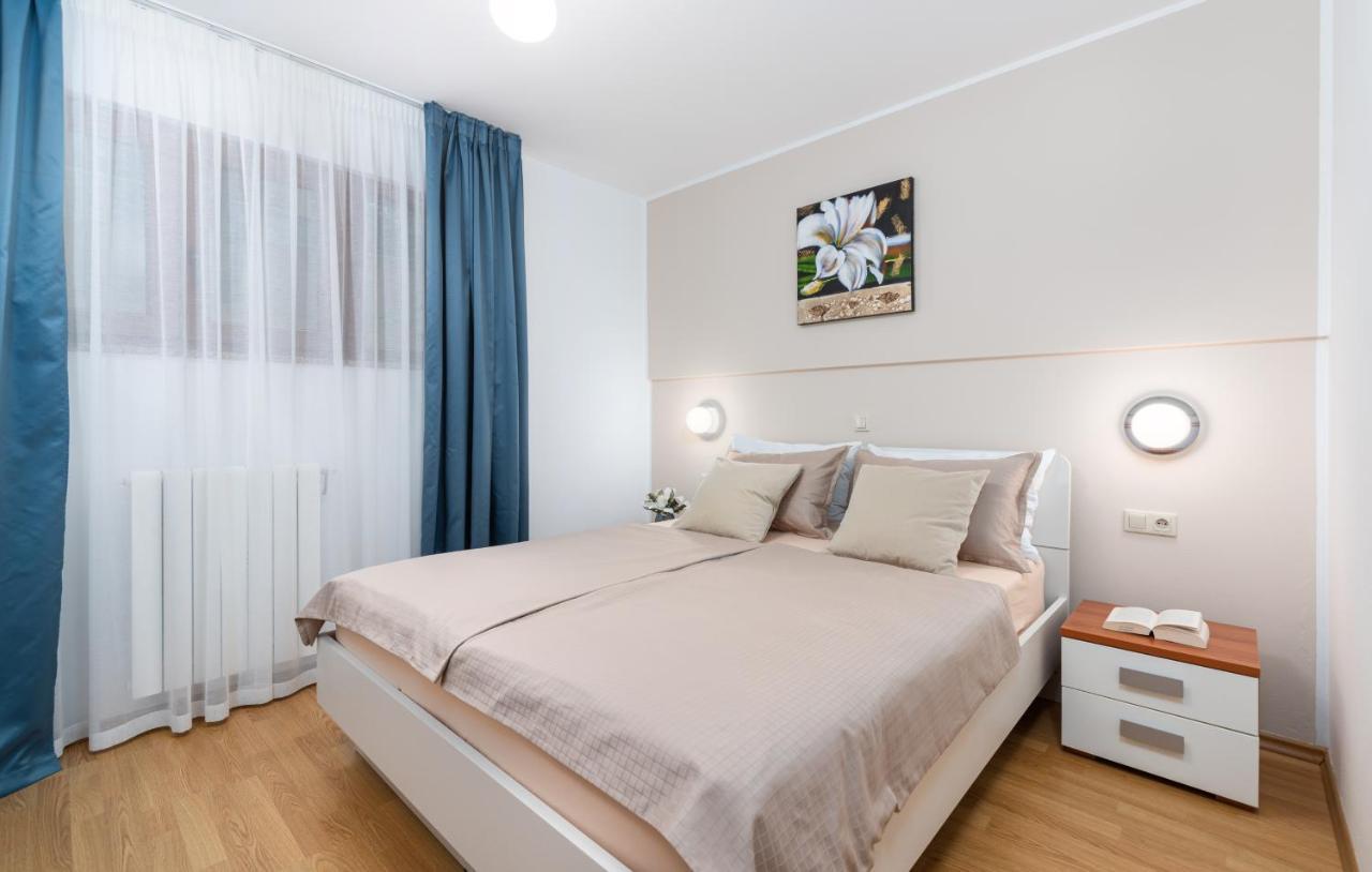 Apartments Villa Ana Poreč Zewnętrze zdjęcie
