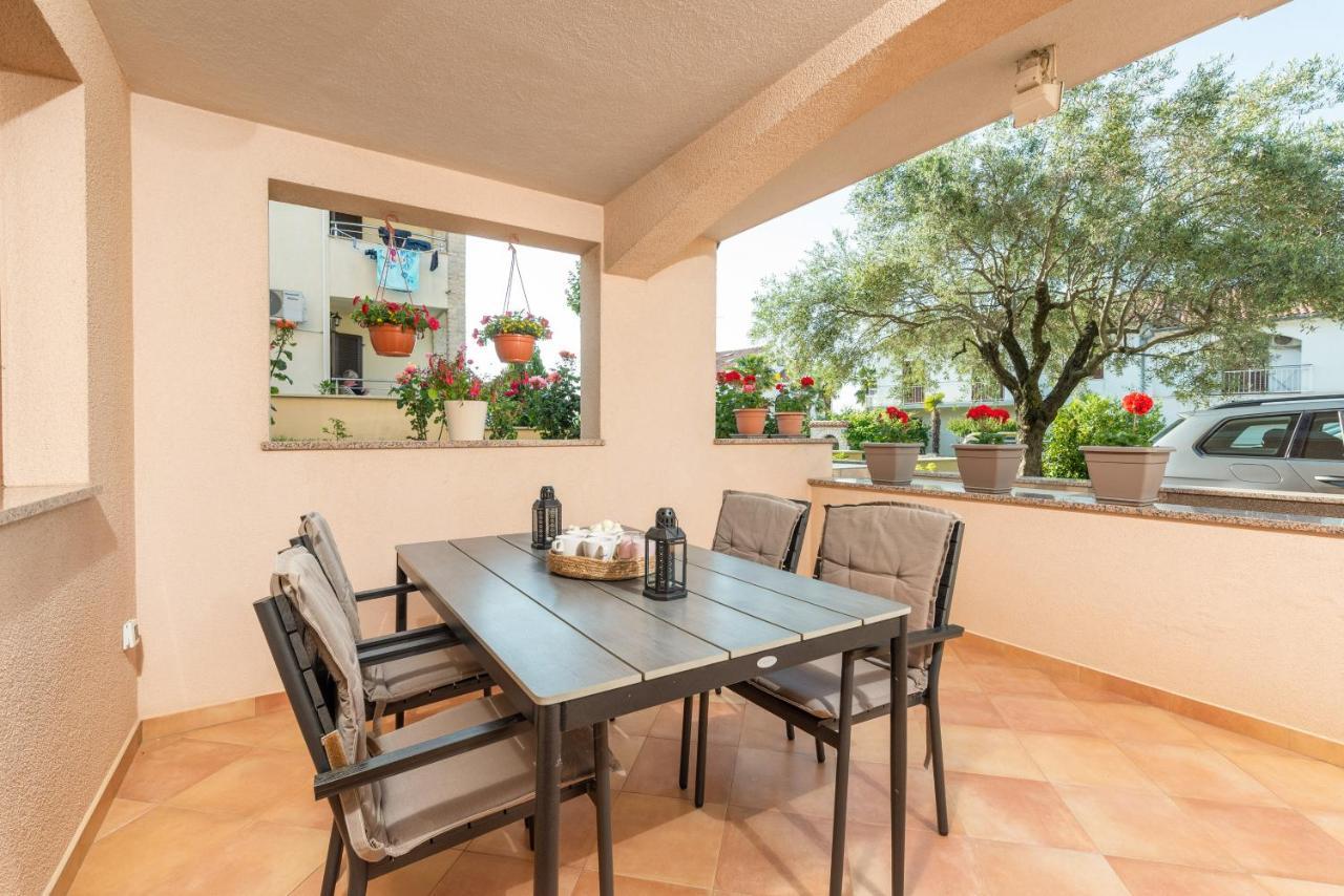 Apartments Villa Ana Poreč Zewnętrze zdjęcie