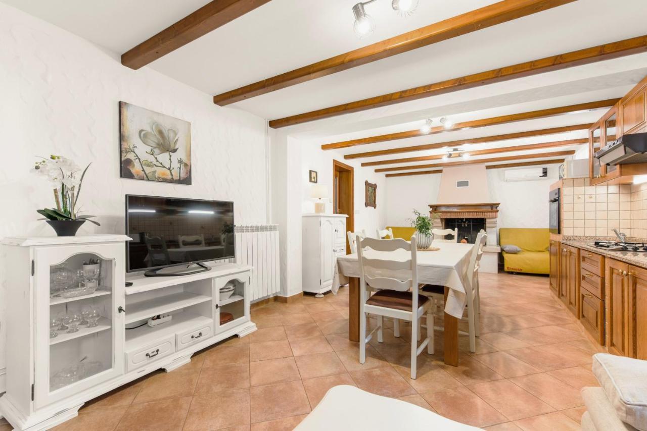Apartments Villa Ana Poreč Zewnętrze zdjęcie