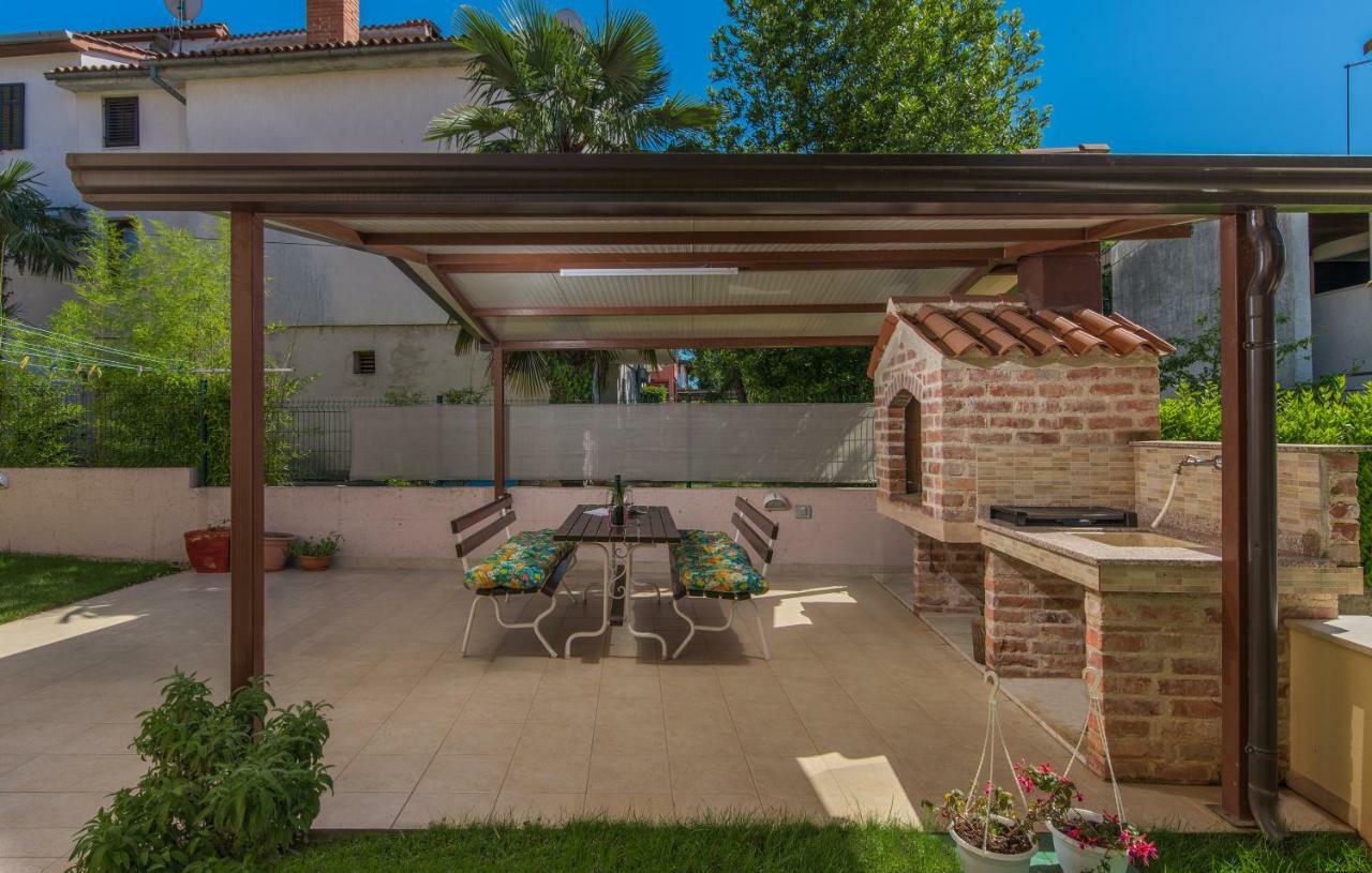 Apartments Villa Ana Poreč Zewnętrze zdjęcie