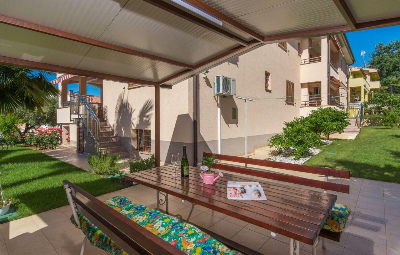 Apartments Villa Ana Poreč Zewnętrze zdjęcie